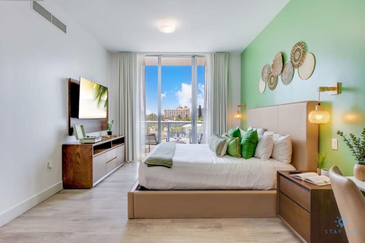 Rooftop Pool - Balcony - Hollywood Beach Broad - Walk מראה חיצוני תמונה